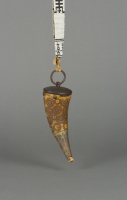 Wasco%20artist%2C%20%3Cb%3E%3Ci%3E%20Horn%20Necklace%3C%2Fi%3E%3C%2Fb%3E%2C%201850%2F1880%2C%20horn%20and%20beads%2C%20The%20Elizabeth%20Cole%20Butler%20Collection%2C%20no%20known%20copyright%20restrictions%2C%2089.52.21